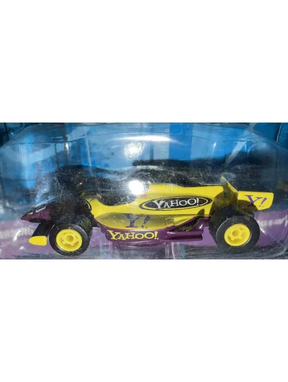 NEW JOHNNY LIGHTNING YAHOO #99 DIECAST VEHICLE NEW ON BENT CARD See Photos